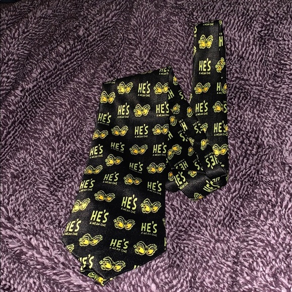 Dr. Seuss The Grinch Necktie - Picture 1 of 4